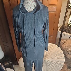 Cozy Ribbed Lounge Set in Slate Blue w/Hooded Top & Draw String NEW Large